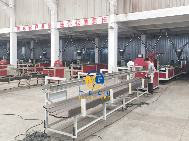 WPC Door Production Line For PE WPC And PVC WPC Door Board Extrusion