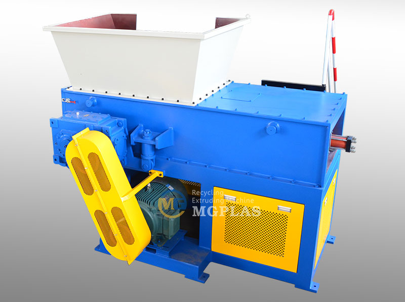 High Quality Single Shaft Plastic Lump Shredding Machine 