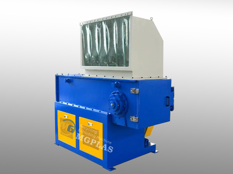 PVC lumps shredder machine