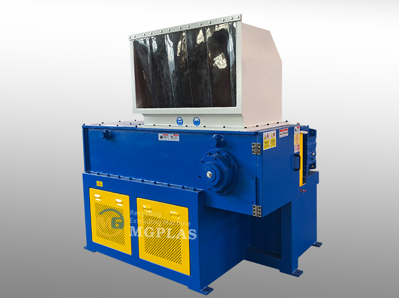 Hot Sale Single Shaft Bottle Shredder Machine 